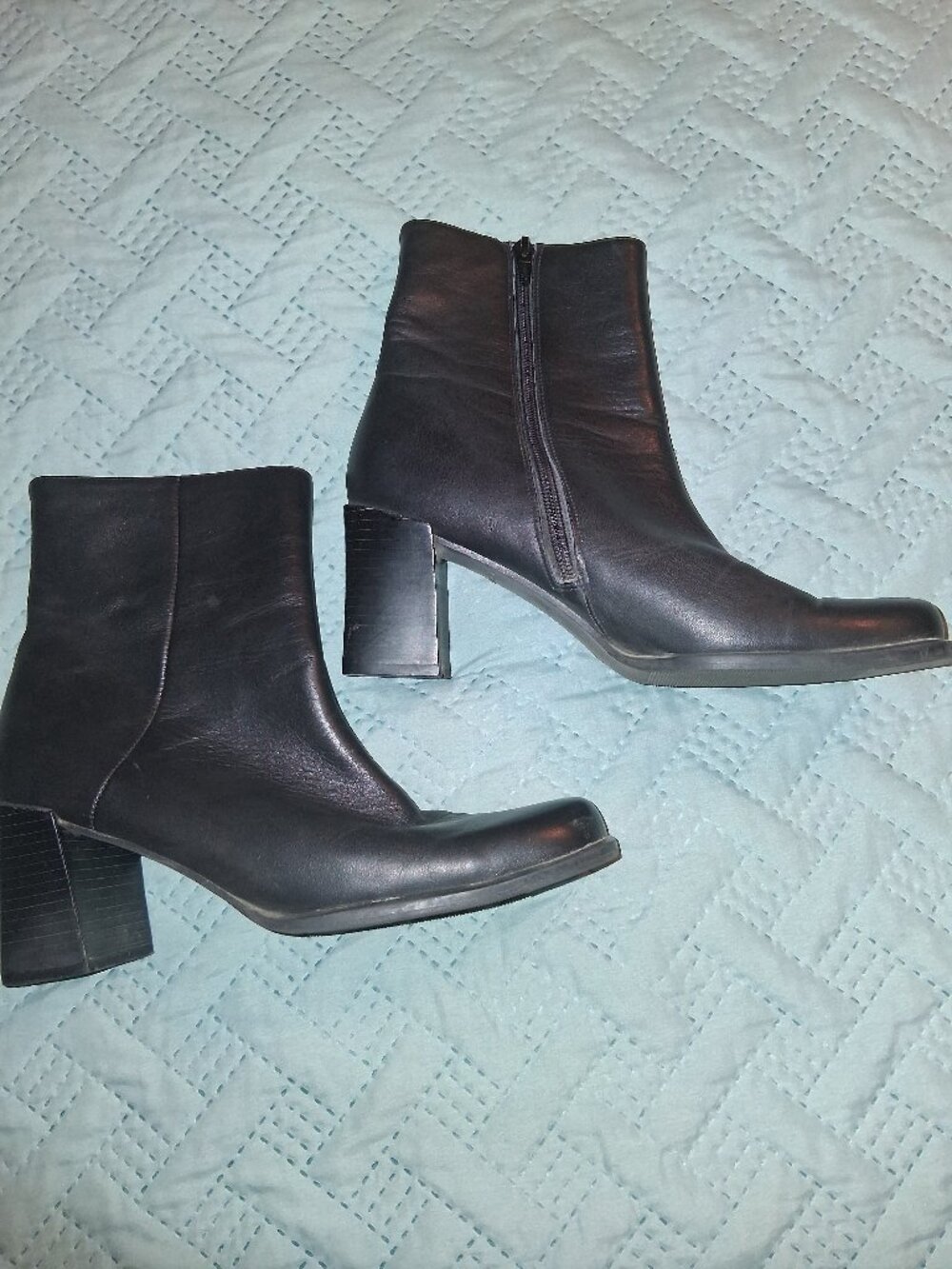 Markon Black Leather Ankle Boots-size 8.5